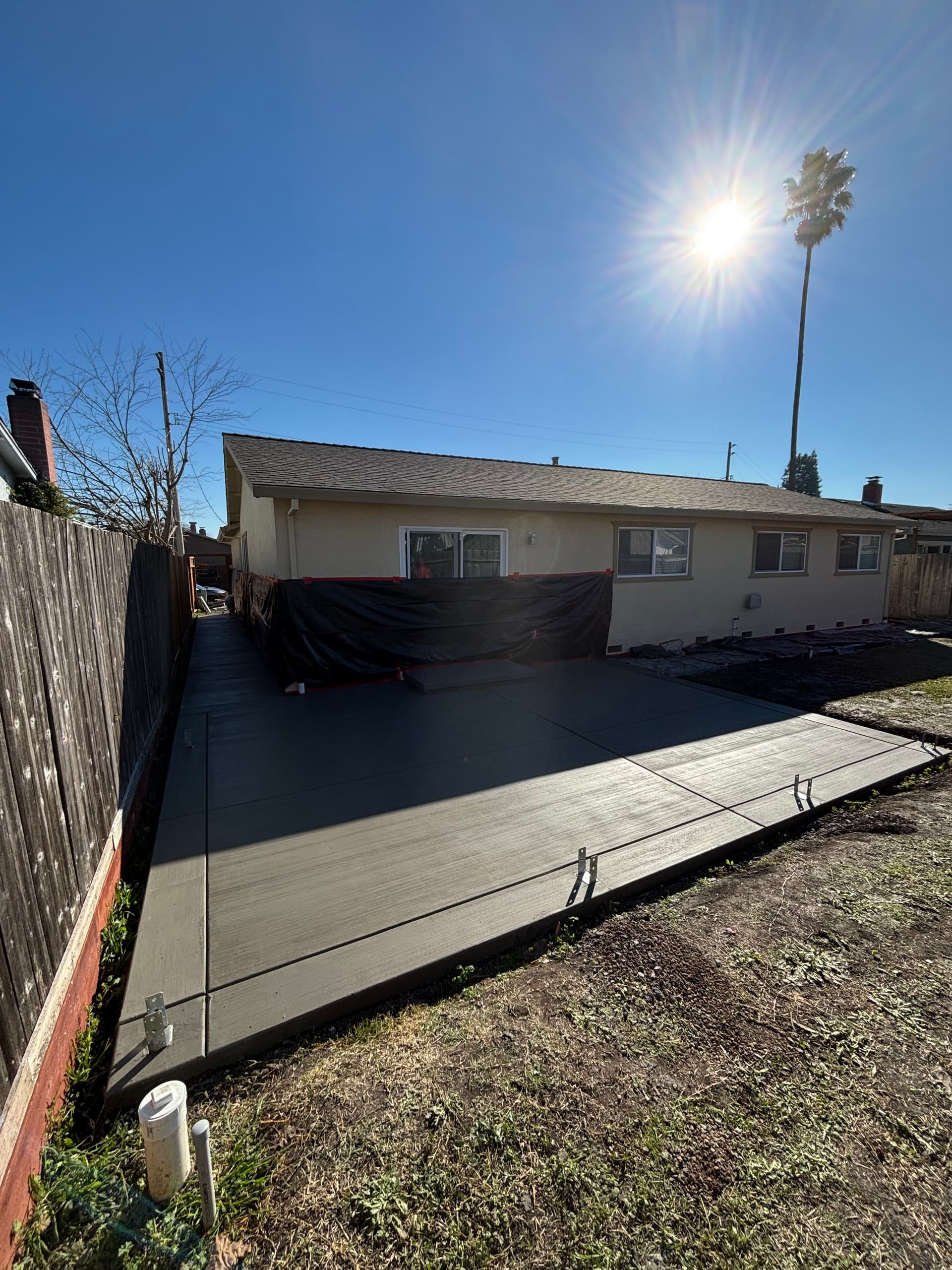 Fresh Concrete Patio and Walkways in Rohnert Park